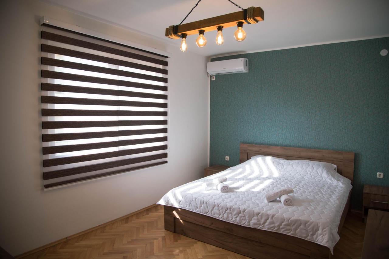 Guest House La Baja โอครีด ภายนอก รูปภาพ