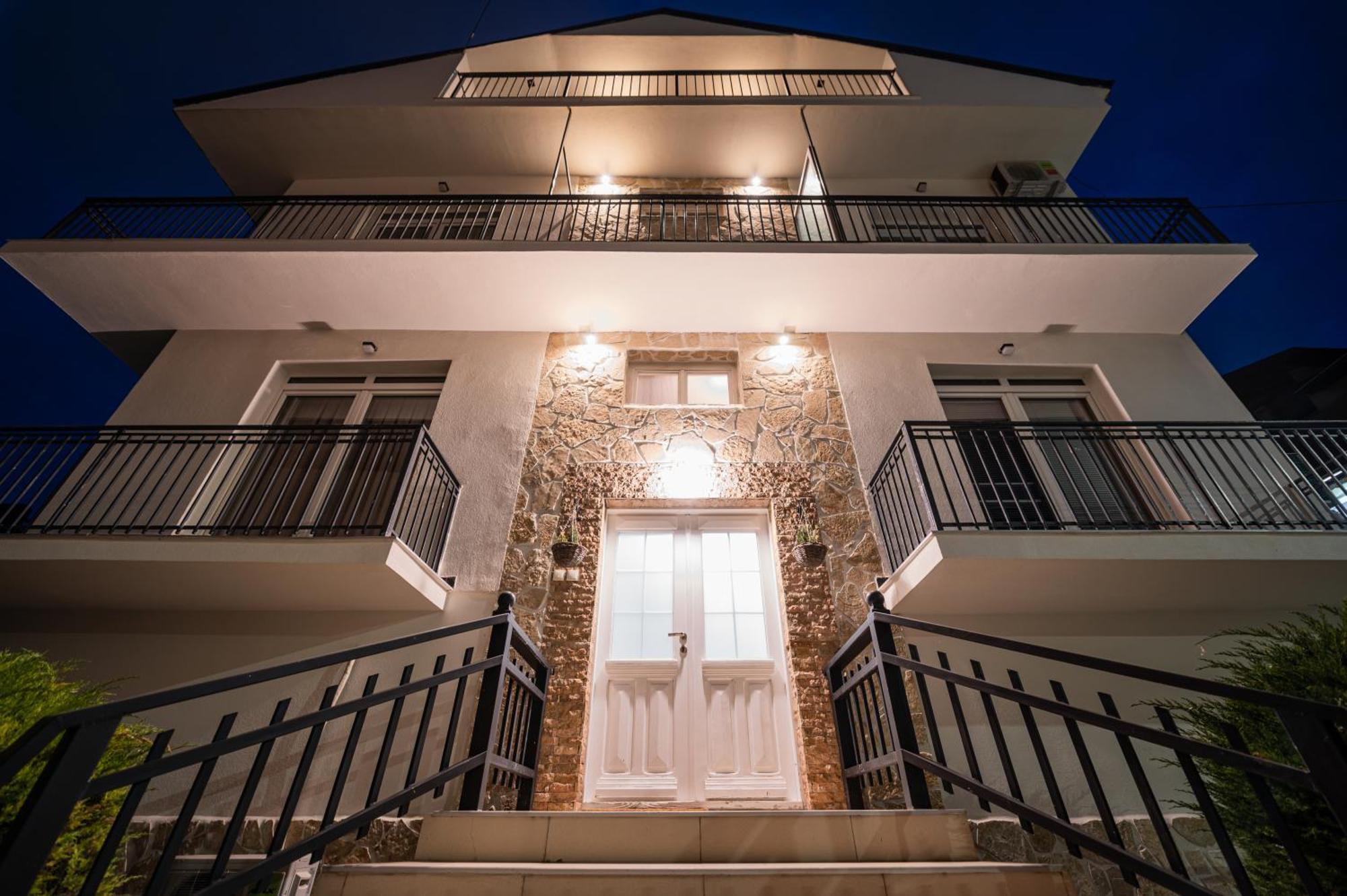 Guest House La Baja โอครีด ภายนอก รูปภาพ